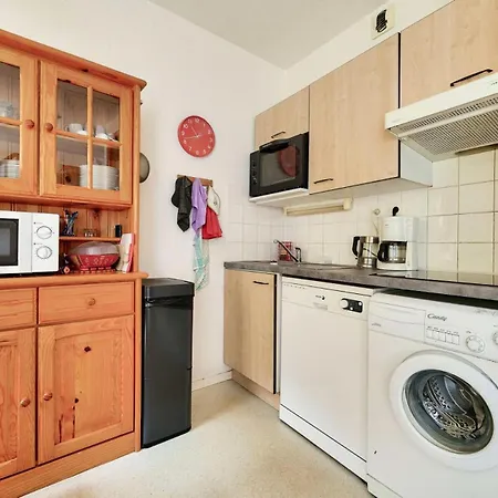 Apartamento Oustal - T3 Avec Wifi Dans Le Centre De Avec Vue Sur Les Montagnes Mae-8671